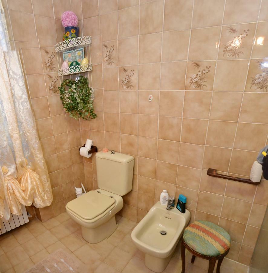 B&B Il Pavone ブッセート エクステリア 写真